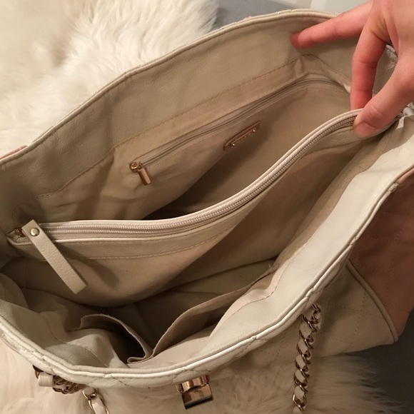 Tufted Tri-Color Purse 👜 - Picture 6 of 8